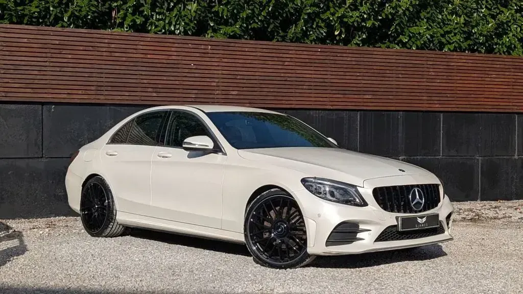 Used Mercedes C220 AMG Line Premium 2019 White Sedan