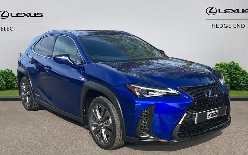 Używany Lexus UX 250h Sport Line 184 KM (135 kW) 2021 SUV