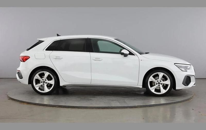 Used Audi A3 S-Line 110 HP (80 kW) 2022 White Hatchback