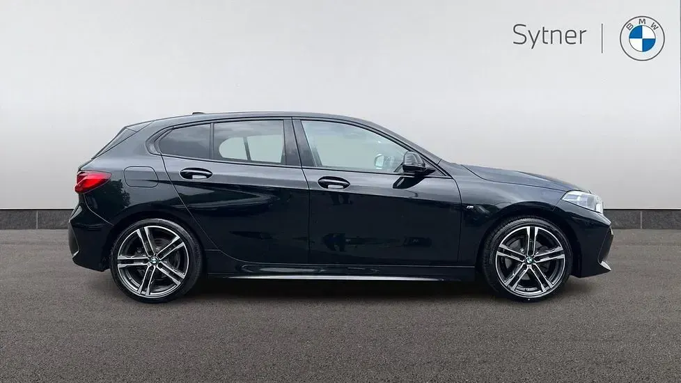 Used BMW 118 M Sport 134 HP (98 kW) 2024 Black Hatchback