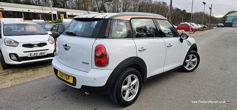 Usado Mini Cooper Countryman 122 HP (89 kW) 2011 Branco SUV