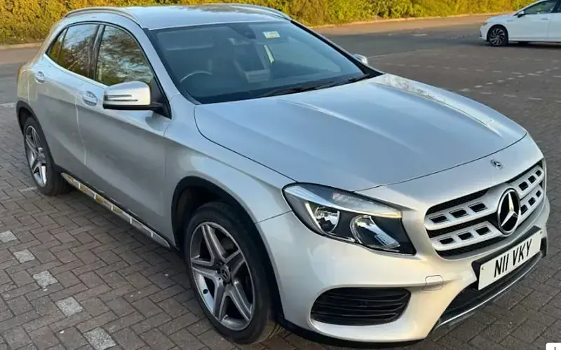 Usado Mercedes GLA220 AMG line 177 HP (130 kW) 2018 SUV