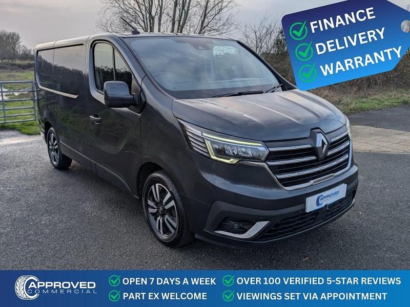 Used Renault Trafic 150 HP (110 kW) 2021 Grey MPV