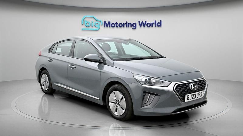 Used Hyundai Ioniq SE 141 HP (103 kW) 2022 Grey Hatchback
