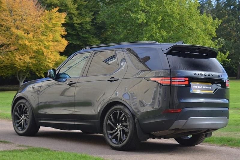 Used Land Rover Discovery 5 HSE 302 HP (222 kW) 2018 Grey SUV