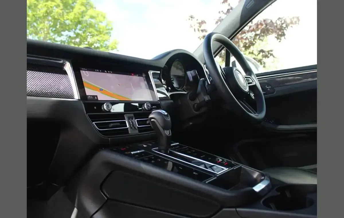 Used Porsche Macan S 374 HP (275 kW) 2024 Grey SUV