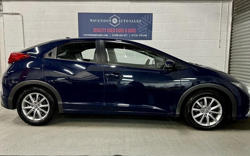 Used Honda Civic SE 141 HP (103 kW) 2013 Hatchback