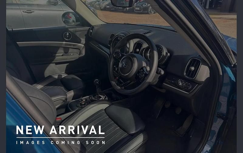 Used Mini Cooper Countryman Exclusive 134 HP (98 kW) 2019 Blue SUV
