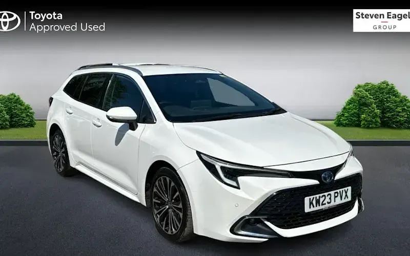 Usado Toyota Corolla Design 140 CV (102 kW) 2026 Familiar