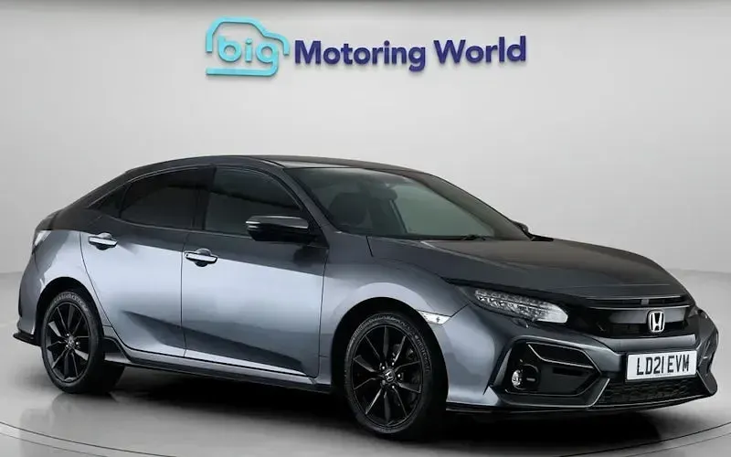 Begagnad Honda Civic Sport 182 HK (133 kW) 2021 Halvkombi