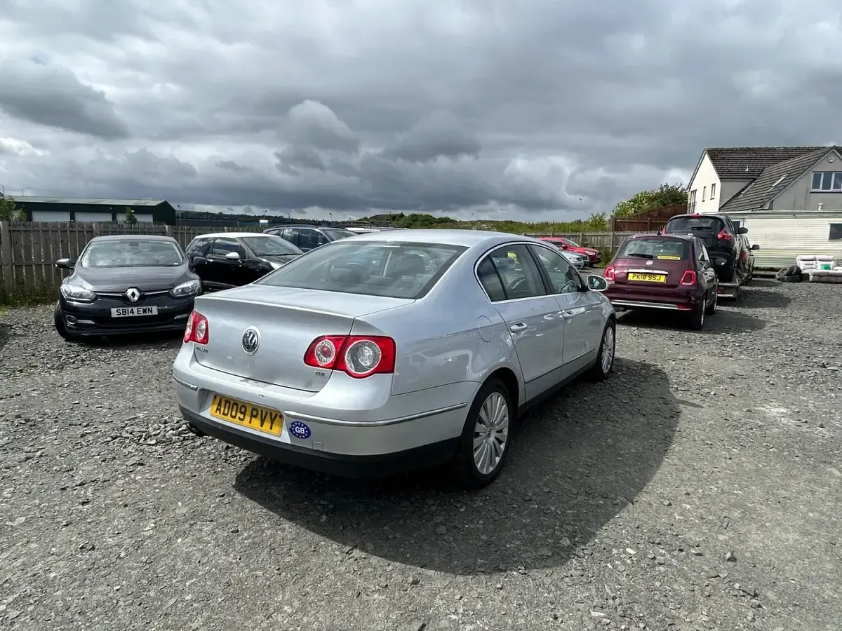 Used VW Passat Highline 2009 Silver Sedan