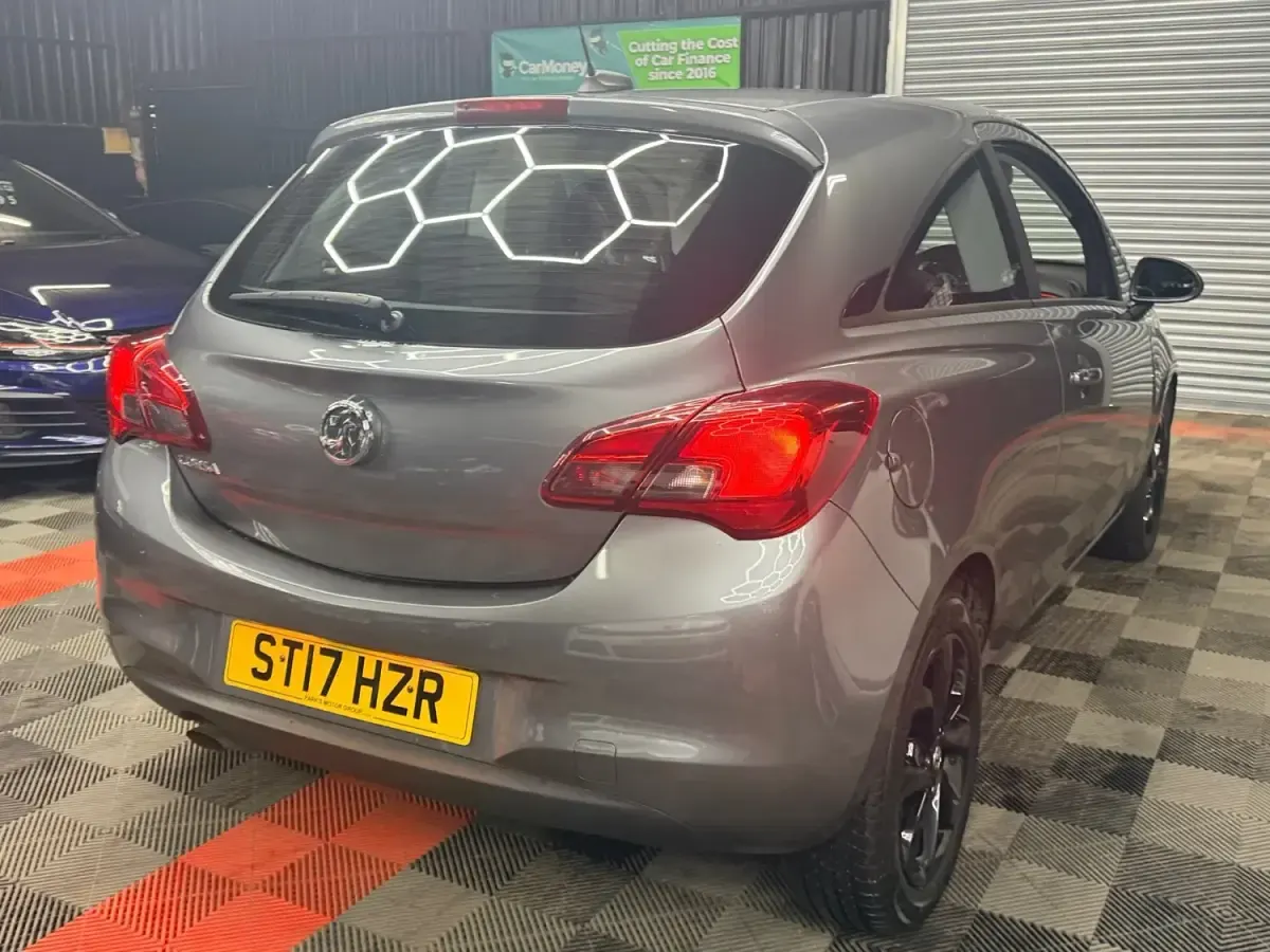 Second-hand Vauxhall Corsa SRi 75 CP (55 kW) 2017 Gri Hatchback