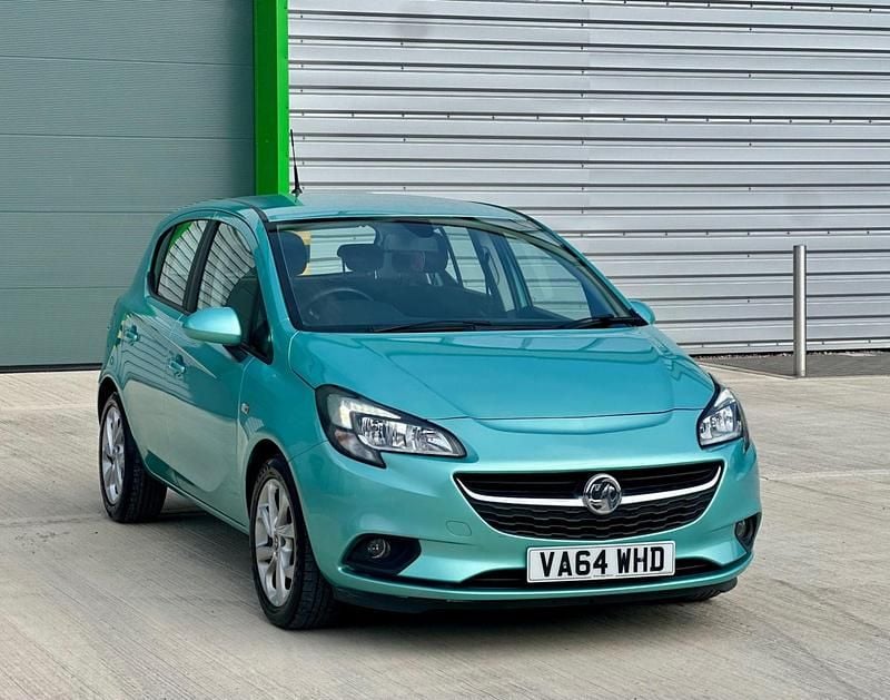 Used Vauxhall Corsa Excite 100 HP (73 kW) 2015 Green Hatchback