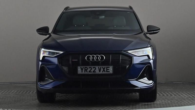 Used Audi e-tron Black Edition 230 kW (313 HP) 2022 Blue SUV