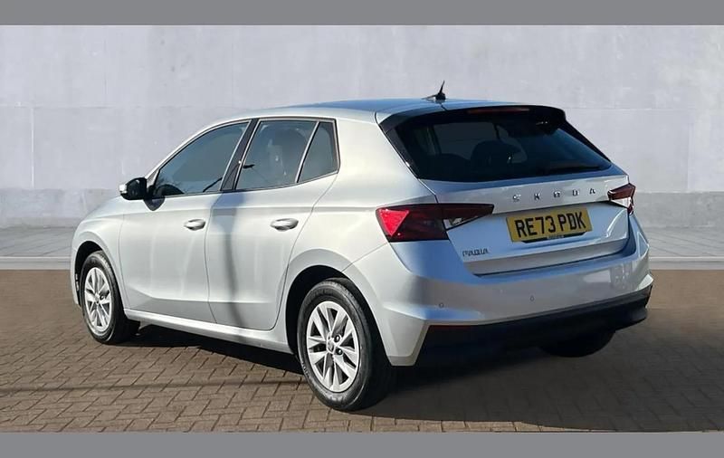 Used Skoda Fabia Comfort 110 HP (80 kW) 2023 Brilliant silver metallic Hatchback