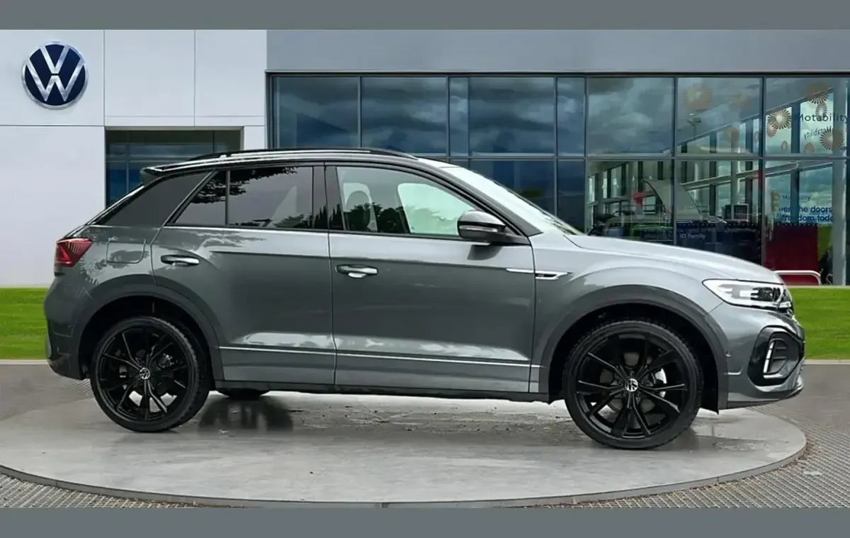 Used VW T-Roc Black Edition 150 HP (110 kW) 2025 Grey SUV