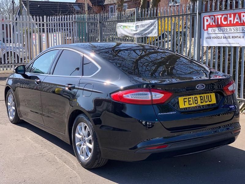 Used Ford Mondeo Zetec 2018 Black Hatchback