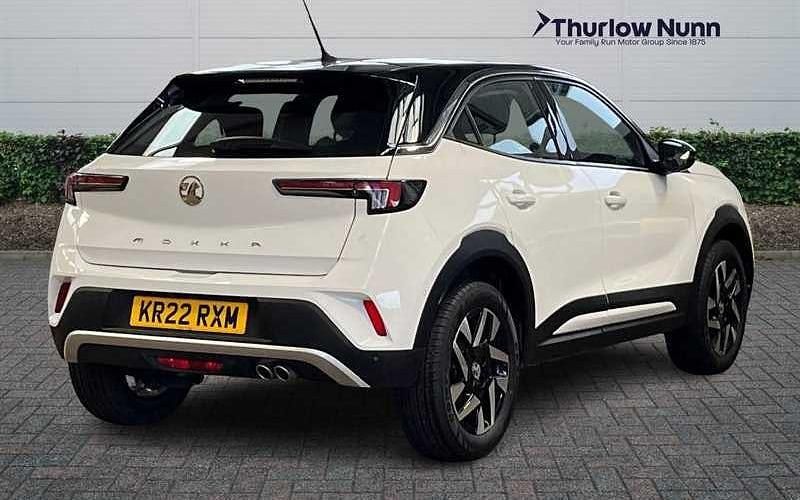Used Vauxhall Mokka Elite 131 HP (96 kW) 2022 White jade SUV