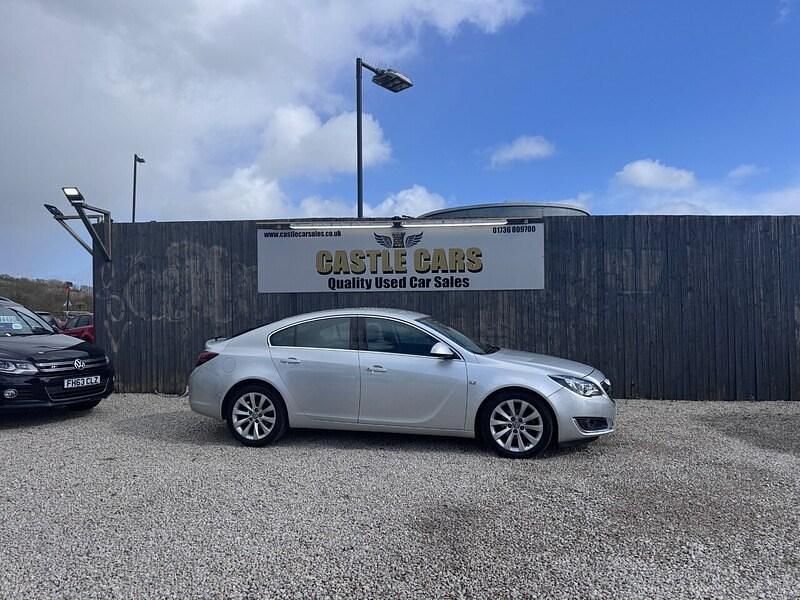 Used Vauxhall Insignia Elite 163 HP (119 kW) 2015 Silver Hatchback