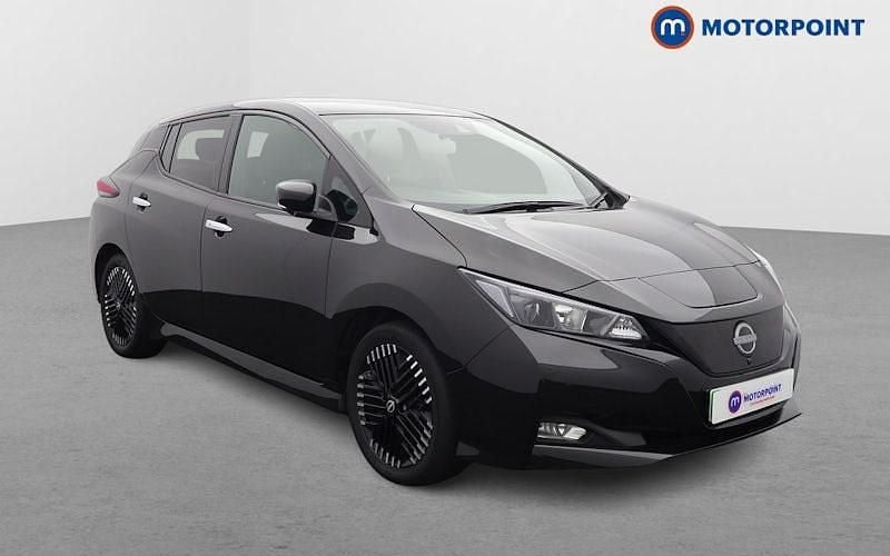 Used 2025 Nissan Leaf N-Connecta Hatchback | £10,699 (Fair price) - Image 1/4
