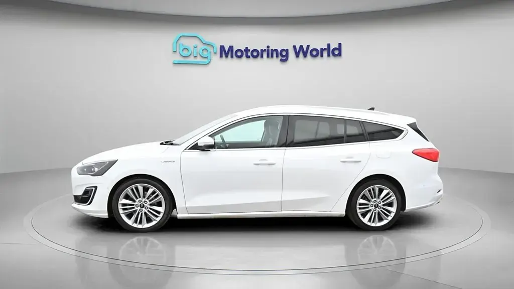 Used Ford Focus Vignale 155 HP (114 kW) 2020 White Estate