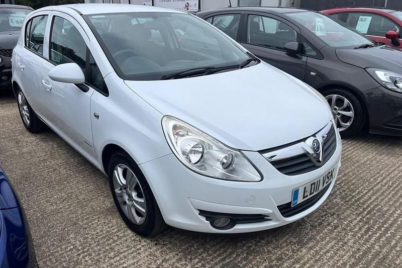 White Used 2011 Vauxhall Corsa Hatchback | £2,695 (Good price) - Image 1/1