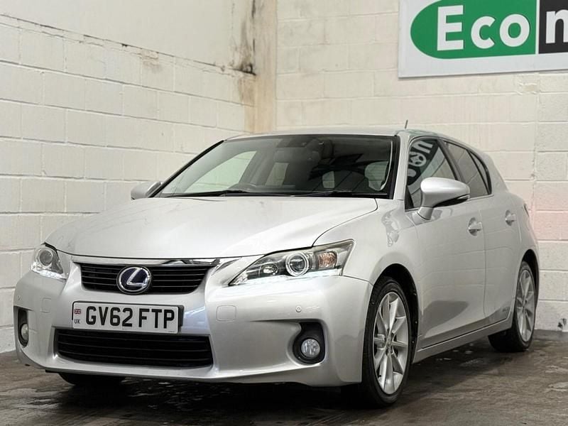 Used Lexus CT200h Luxury Line 2013 Silver Hatchback