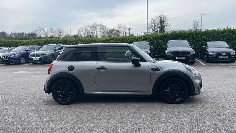 Używany Mini Cooper S Hatch 176 KM (129 kW) 2023 Srebrny Hatchback