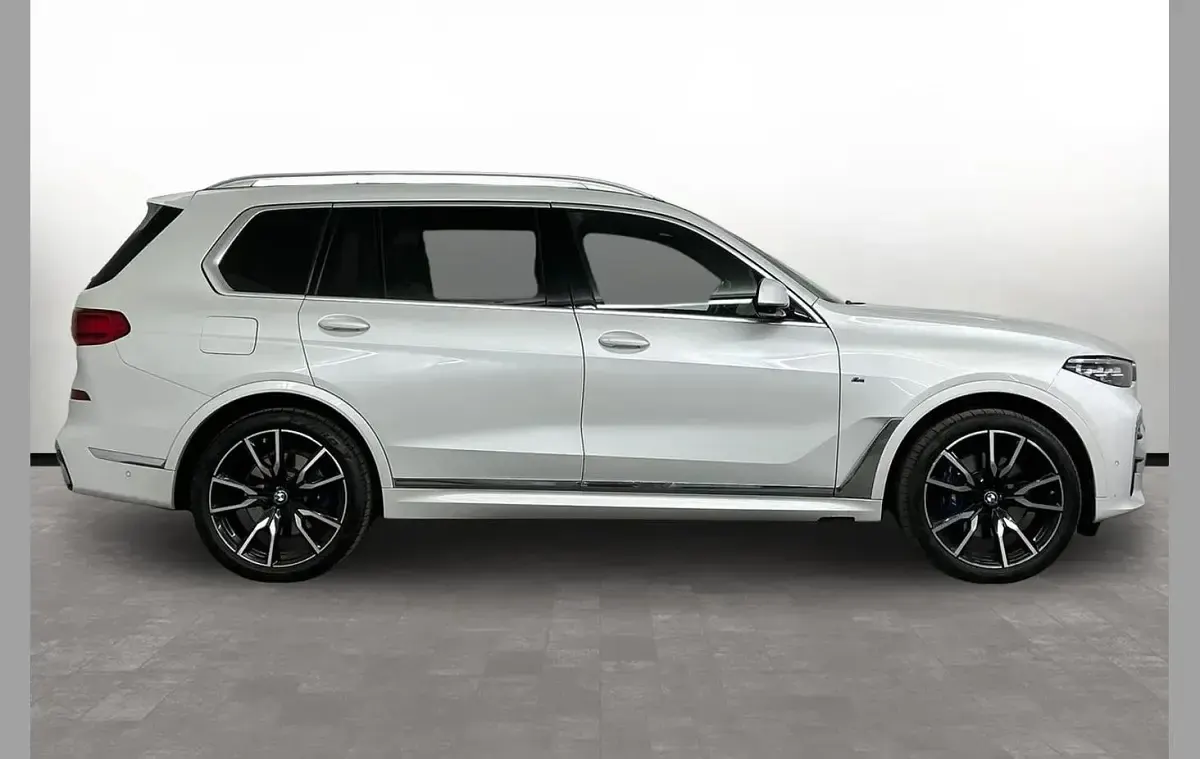 Used BMW X7 M Sport 261 HP (191 kW) 2019 White SUV