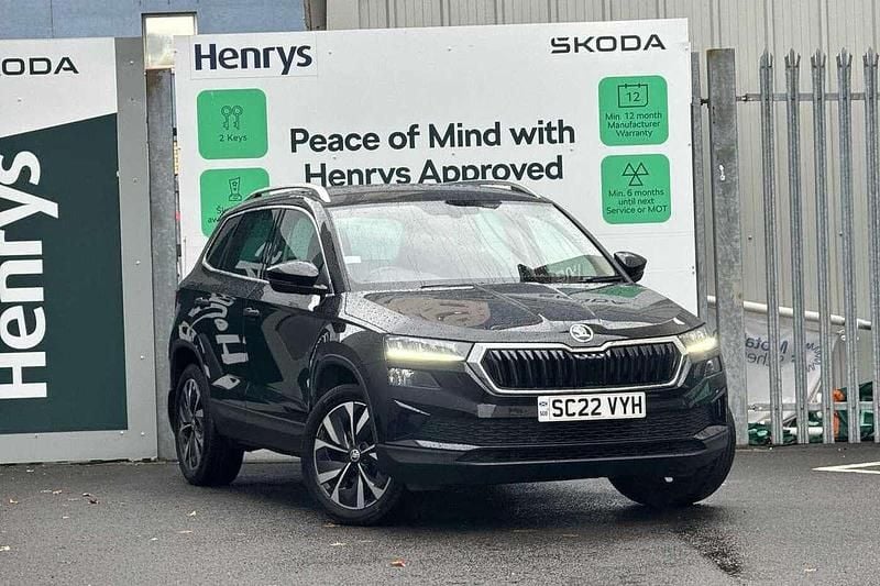 Black magic pearl effect Used 2022 Skoda Karoq SE L SUV | £20,995 (Fair price) - Image 1/4
