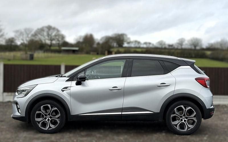 Used Renault Captur Version S 91 HP (66 kW) 2022 SUV