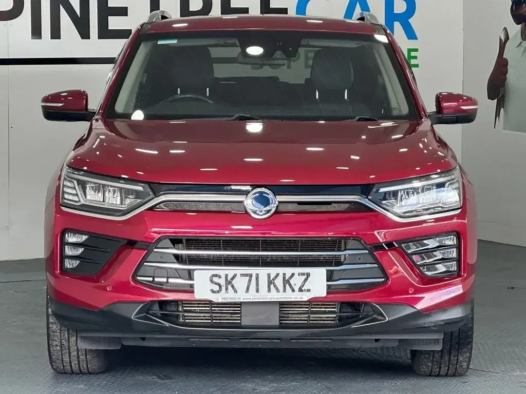 Used SsangYong Korando 163 HP (119 kW) 2021 Red SUV