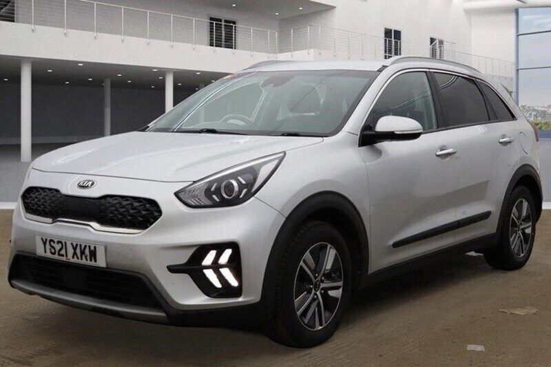 Silver Used 2021 Kia Niro 2 SUV | £12,990 (Super price) - Image 1/1