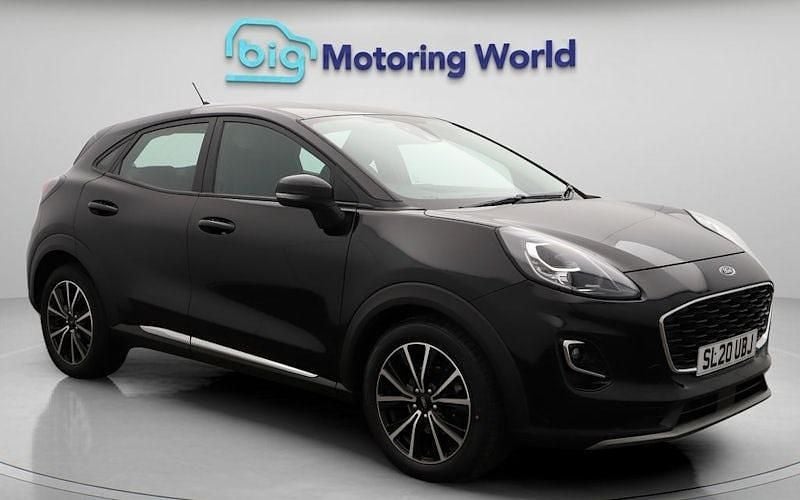 Used 2020 Ford Puma Gen-E Titanium Hatchback | £11,800 (Good price) - Image 1/4