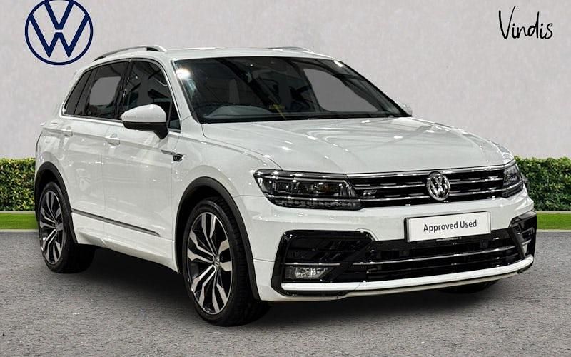 Used 2018 VW Tiguan R-line SUV | £20,995 (A bit pricey) - Image 1/4