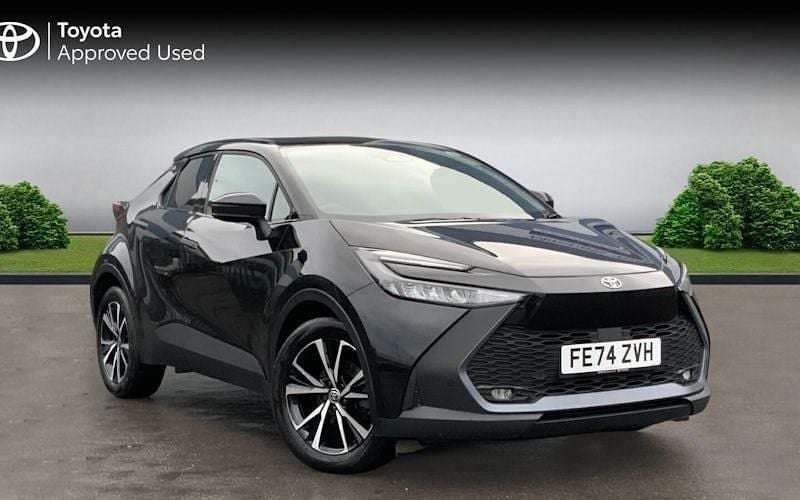 Used Toyota C-HR Design 140 HP (102 kW) 2026 SUV