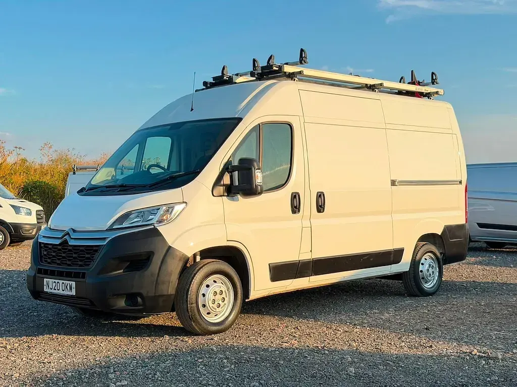 Used Citroën Relay 140 HP (102 kW) 2020 White Van