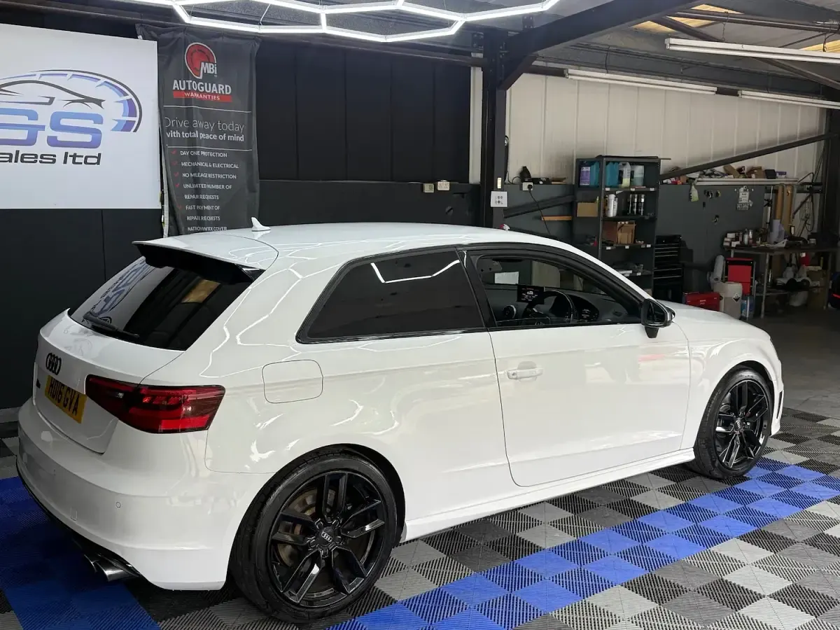 Used Audi A3 Performance 295 HP (216 kW) 2016 White Hatchback