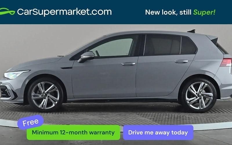 Used VW Golf VIII R-line 131 HP (96 kW) 2024 Hatchback