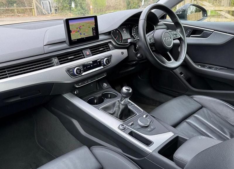 Used Audi A5 Sportback Sport 190 HP (139 kW) 2018 Black Hatchback