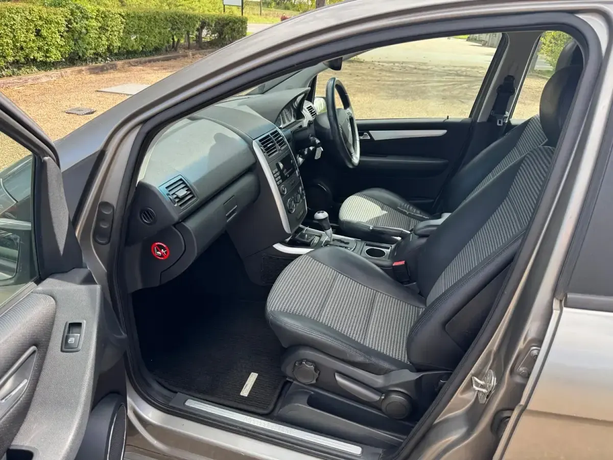 Used Mercedes A180 Avantgarde 107 HP (78 kW) 2008 Grey Hatchback