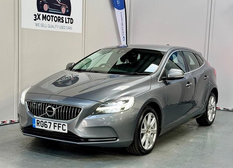 Grey Used 2017 Volvo V40 Inscription Estate | £9,290 (Fair price) - Image 1/4