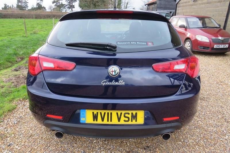 Used Alfa Romeo Giulietta Veloce 2011 Blue Hatchback