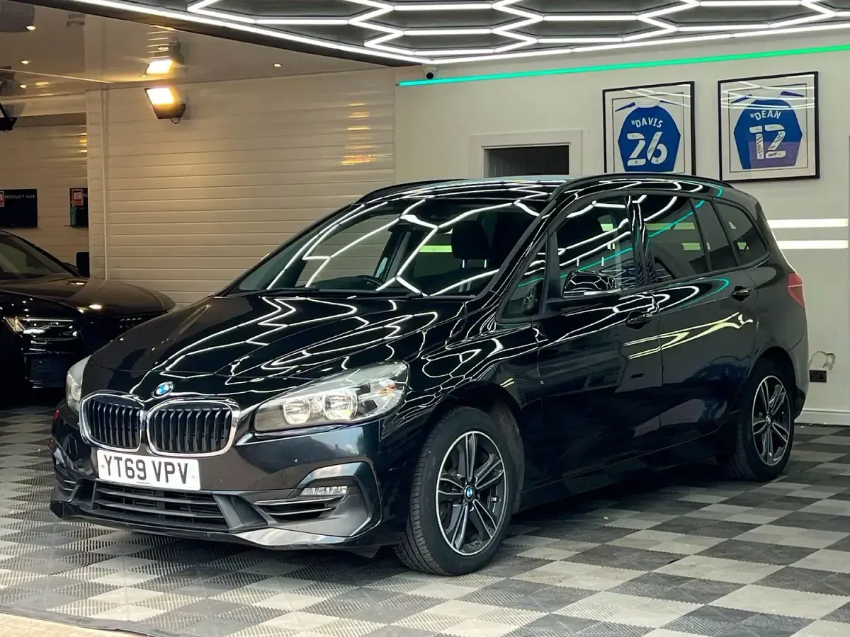 Used BMW 220 Sport Line 2019 Black Estate