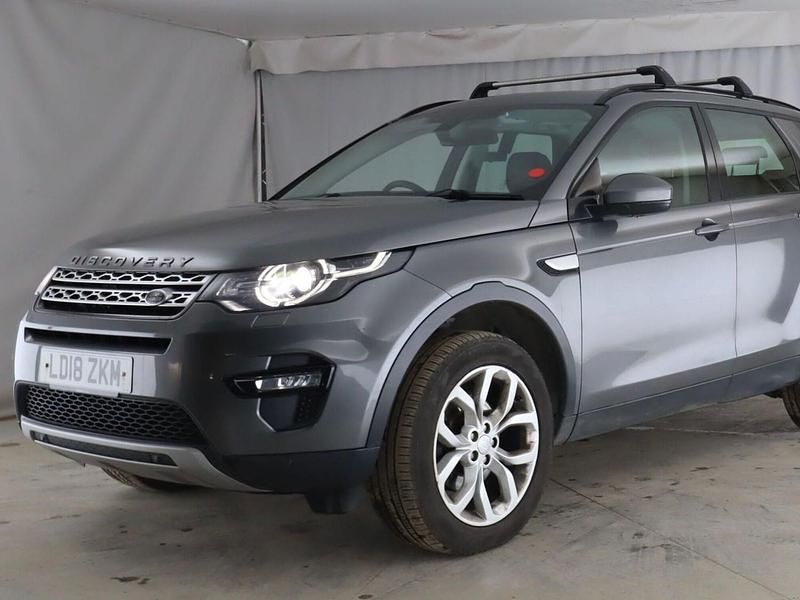 Begagnad Land Rover Discovery Sport HSE 2018 Grå SUV