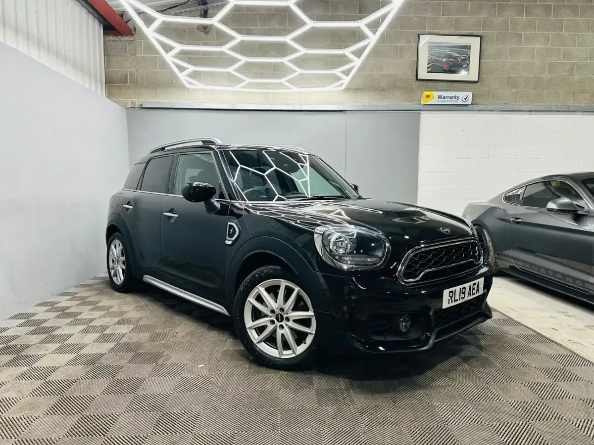 Used Mini Cooper S Sport 192 HP (141 kW) 2019 Black Hatchback