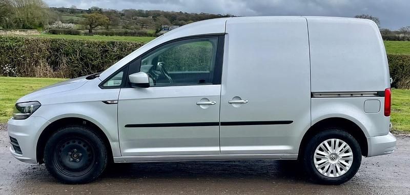 Used VW Caddy Trendline 102 HP (75 kW) 2019 Silver MPV