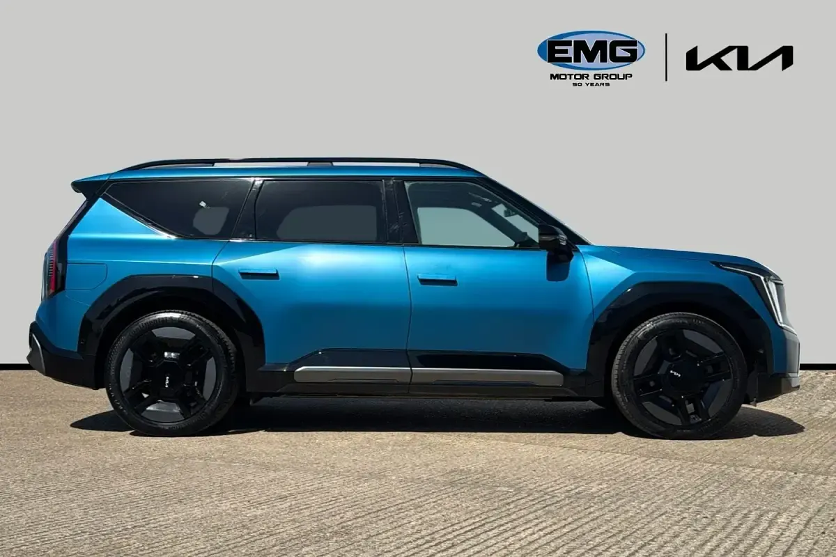 Usado Kia EV9 GT-Line S 281 kW (383 HP) 2025 Azul SUV