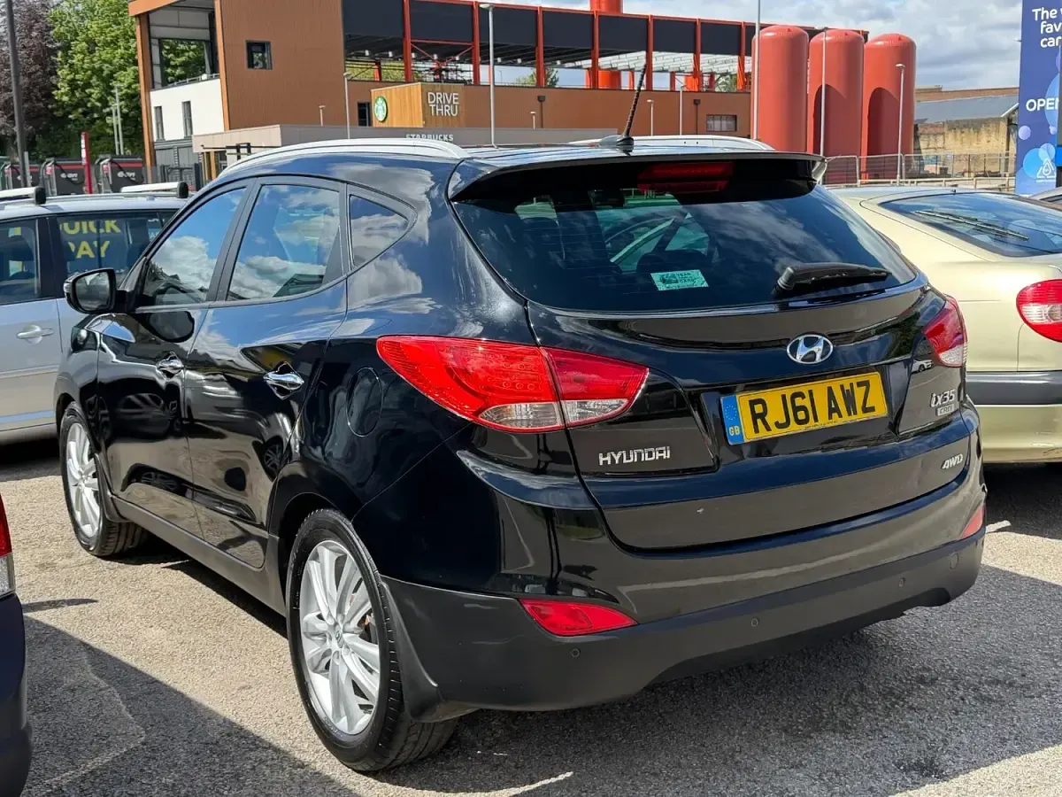 Used Hyundai ix35 Premium 184 HP (135 kW) 2011 Black SUV