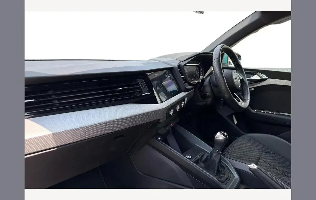 Used Audi A1 S-Line 95 HP (69 kW) 2020 Green SUV